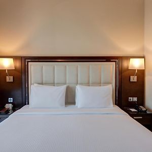 Superior King Room City View
